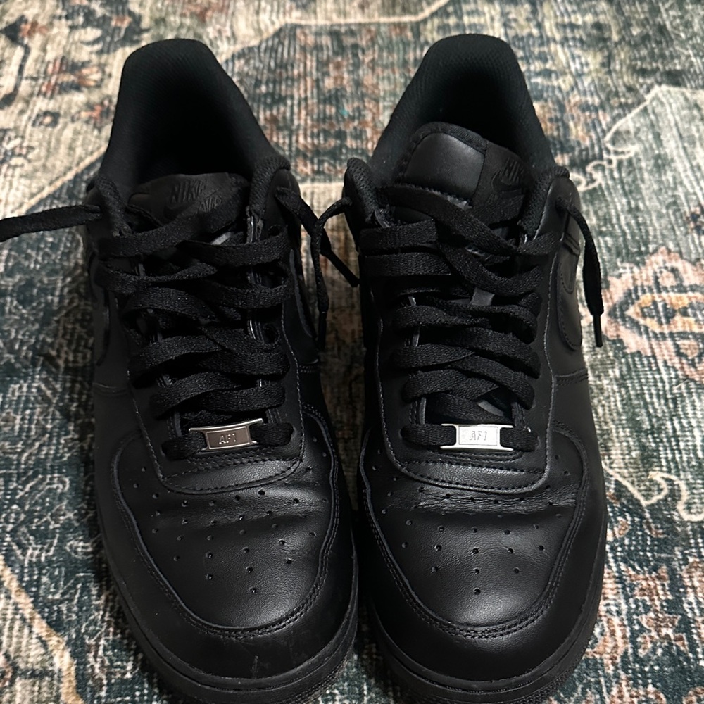 Nike Black Leather Sneakers